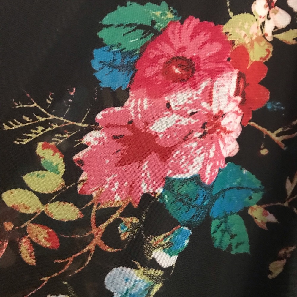 NWT Fun Floral Ruana Wrap - Picture 6 of 8